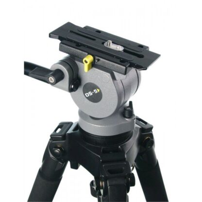 Miller 826 DS5 tripod