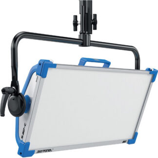[1251] ARRI SkyPanel S60-C (RGB) [standard kit w/o Remote]